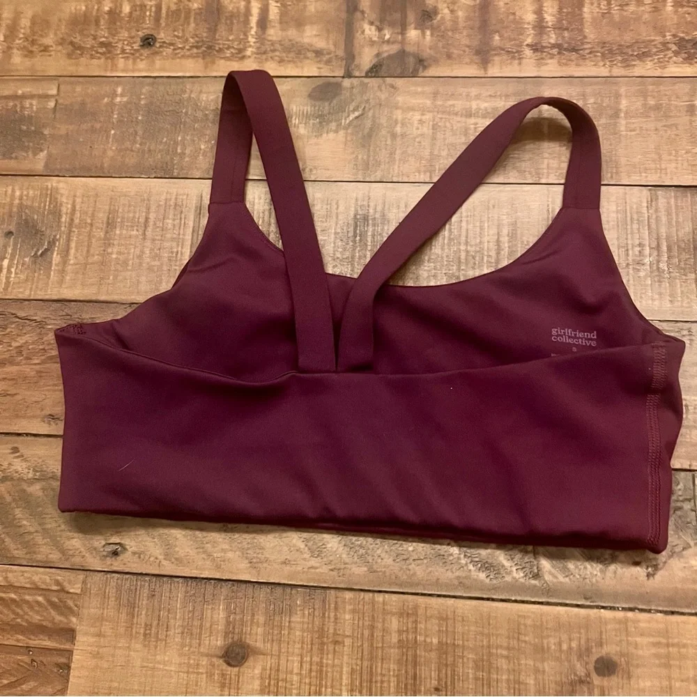 girlfriend collective Plum Scoop Neck Sports Bra - Deep Burgundy